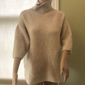 Funnel neck sweater with 3/4 sleeves